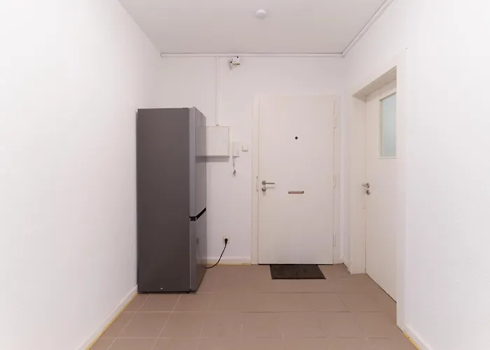 Monteurwohnungen - Romika - Naehe Trier - Grosser Parkplatz Feriehus *