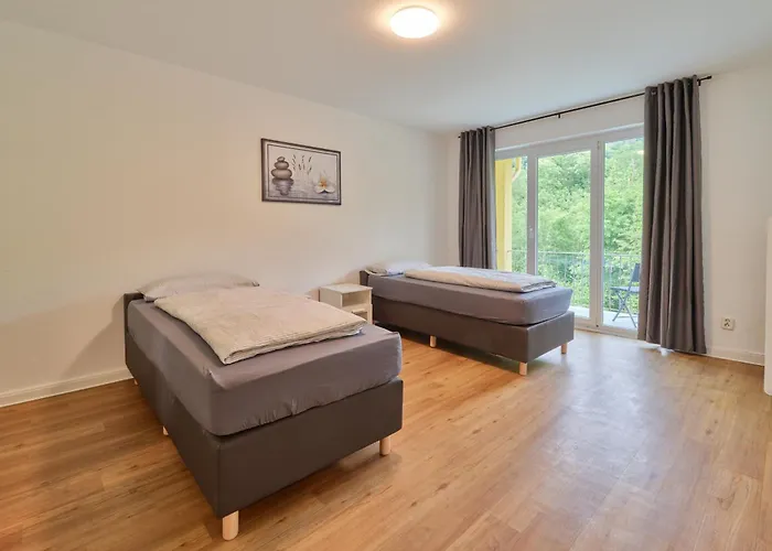 Feriehus Monteurwohnungen - Romika - Naehe Trier - Grosser Parkplatz *